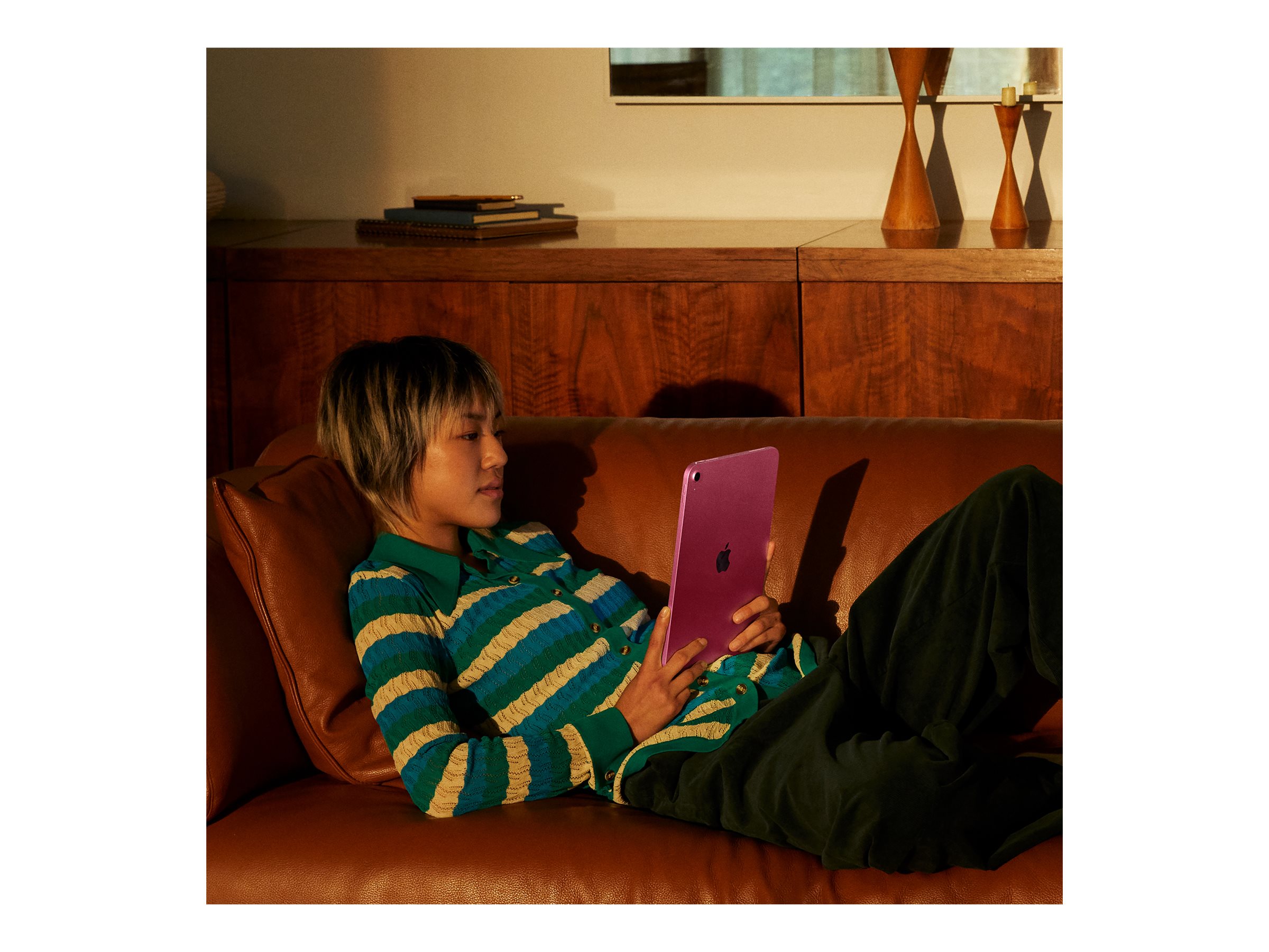 Apple iPad A16 Wi-Fi - Tablet - 256 GB - 27.9 cm (11") IPS (2360 x 1640) - pink