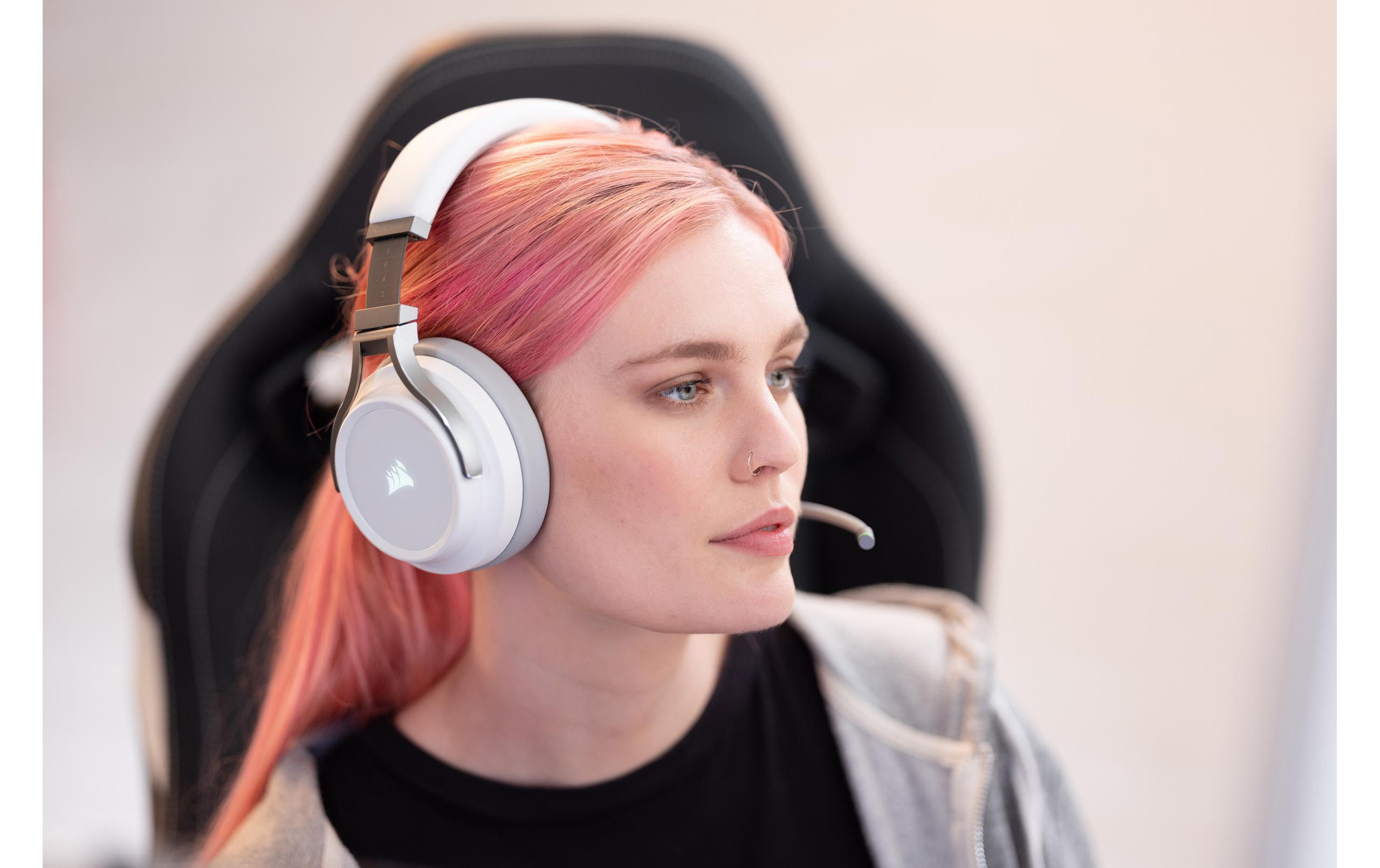 CORSAIR Gaming VIRTUOSO RGB - Headset - ohrumschließend - 2,4 GHz - kabellos - USB, 3,5 mm Stecker - weiß