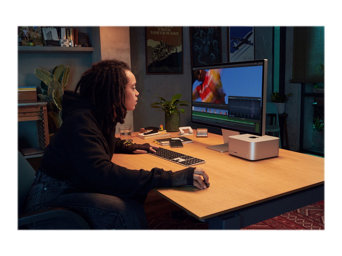 Apple Studio Display Nano-texture glass - LCD-Monitor - 68.6 cm (27") - 5120 x 2880 5K - 600 cd/m² - Thunderbolt 3 - Lautsprecher mit Subwoofer