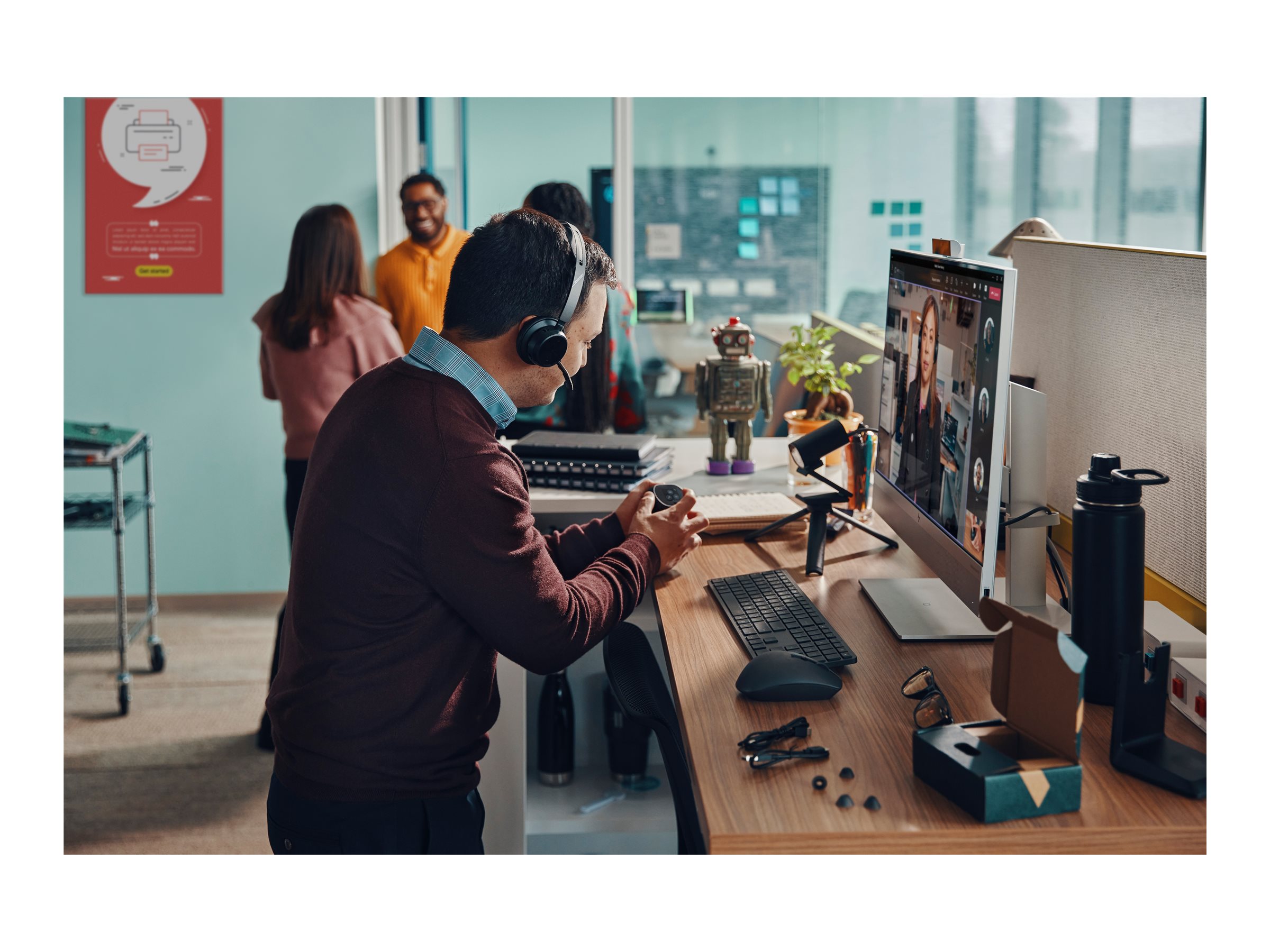 Poly Voyager Focus 2 - Headset