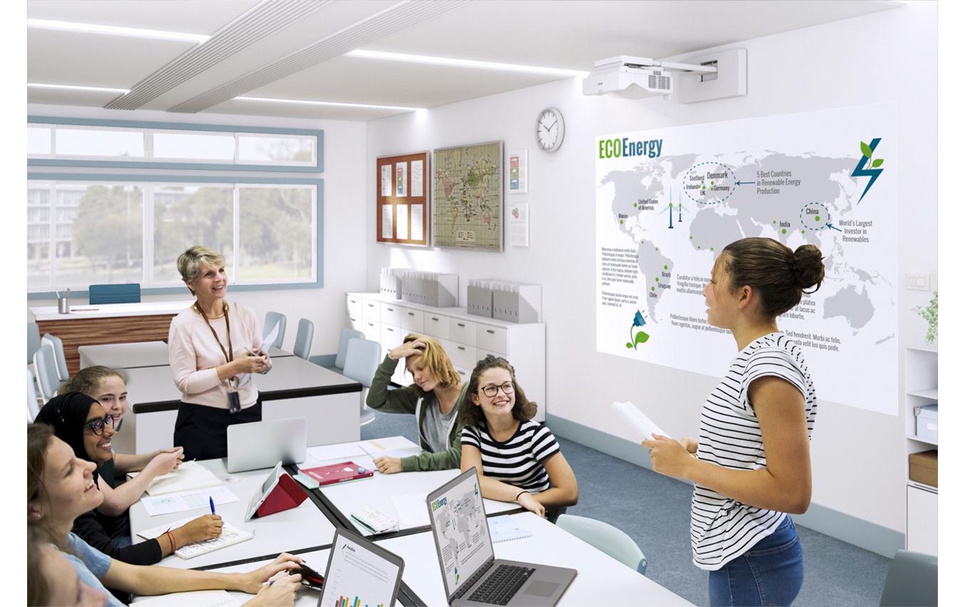 Epson Ultrakurzdistanzprojektor EB-760Wi