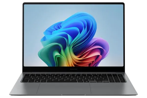 Samsung Galaxy Book5 Intel Ultra 5 226V LPDDR5x - Notebook - Core Ultra 5 - 4,5 GHz - 512 GB - 16 GB - 39,6 cm - 15,6 " - 3K (2880x1800) - Multitouch-Funktion - Windows 11 Professional - 2 MP