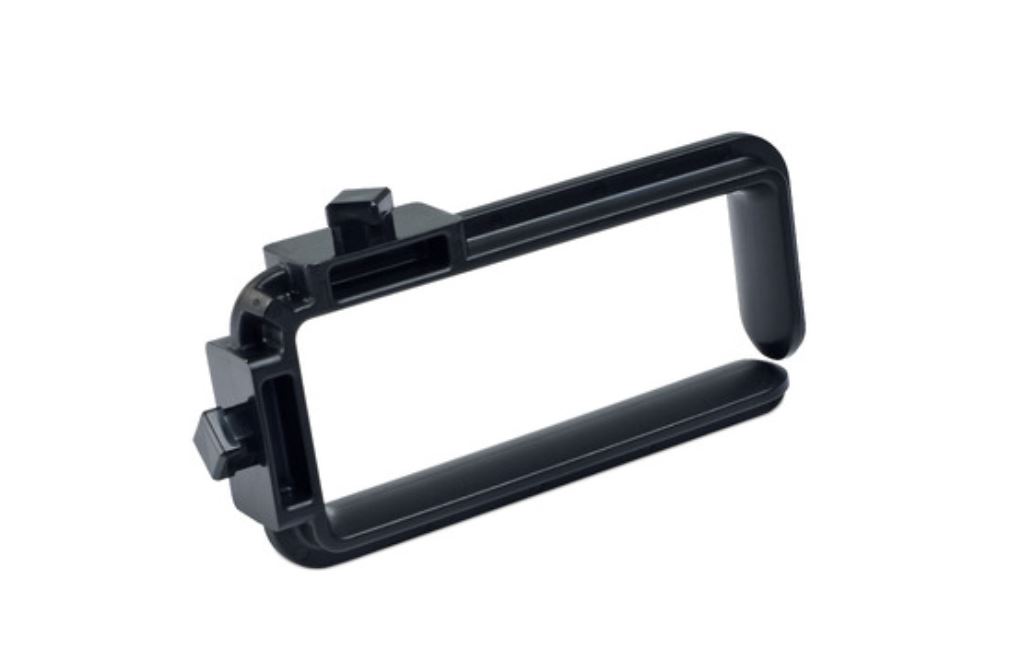 APC - Rack-Kabelführungsring - Schwarz (Packung mit 10) - für P/N: SMTL1000RMI2UC, SMX1000C, SMX1500RM2UC, SMX1500RM2UCNC, SMX750C, SMX750CNC