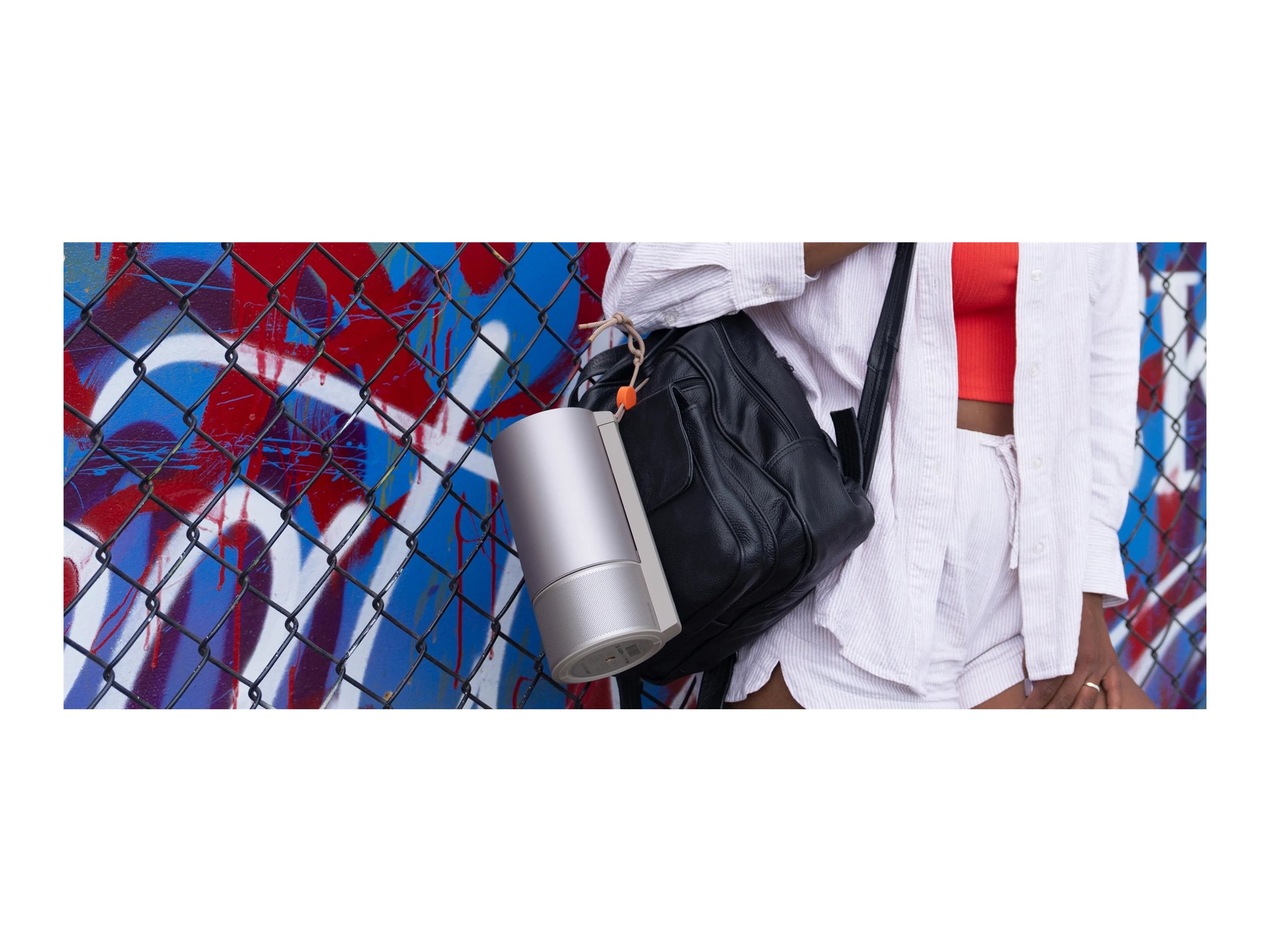 XGIMI MoGo 3 Pro - DLP-Projektor - tragbar - 3D - 802.11a/b/g/n/ac Wireless / Bluetooth 5.0 - mit PowerBase stand