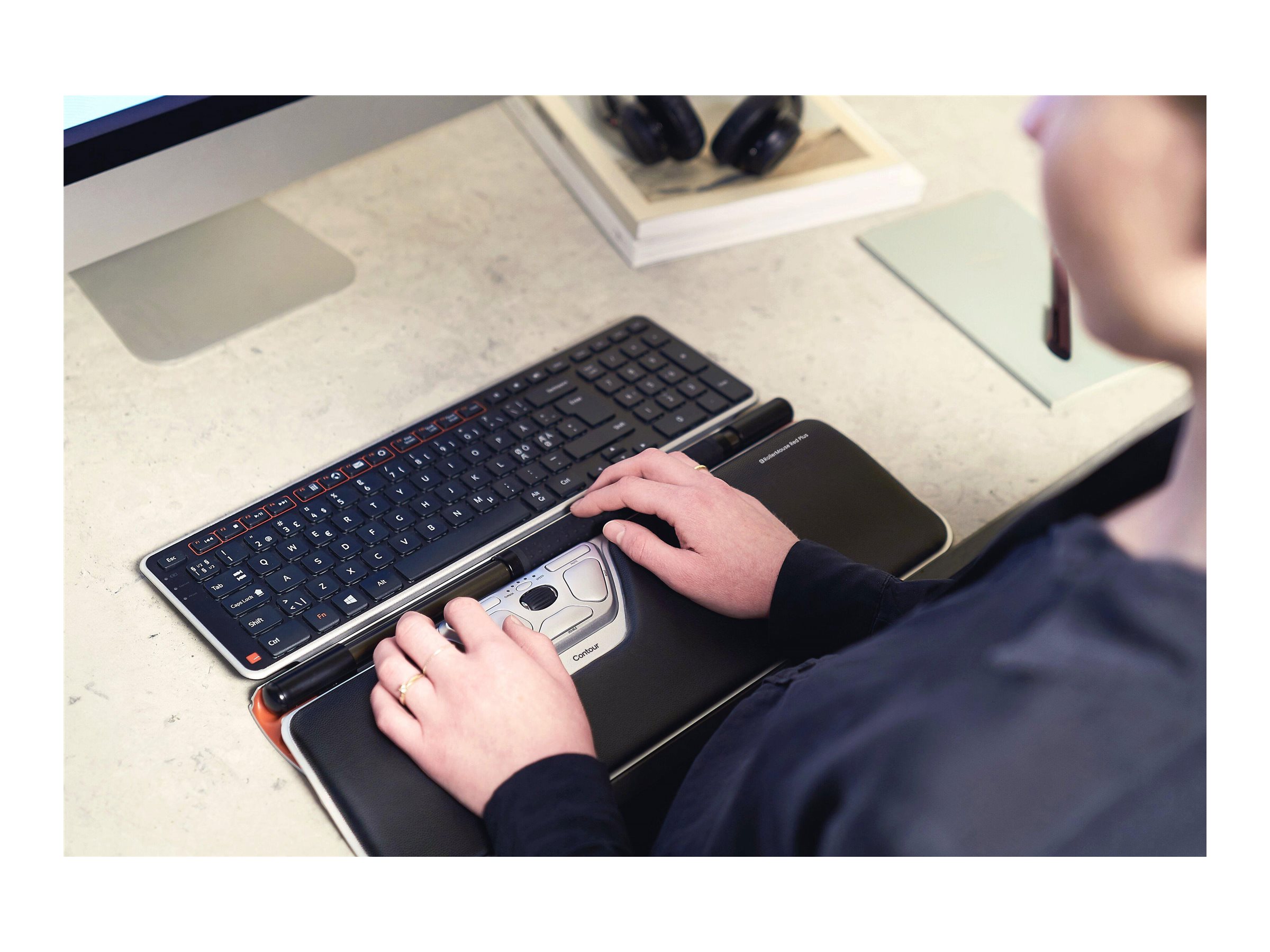 Contour RollerMouse Red Plus - zentrale Maus